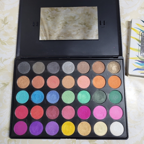 6 Colorful Palettes, BH Cosmetics, NYX, & more - Picture 6 of 16